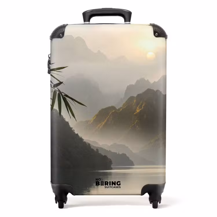Koffer - Bergen - Water - Mist - Natuur - Landschap - Bergen - Water - Mist - Natuur - Landschap NBS - Handbagage koffer - Volwassenen Unisex middel