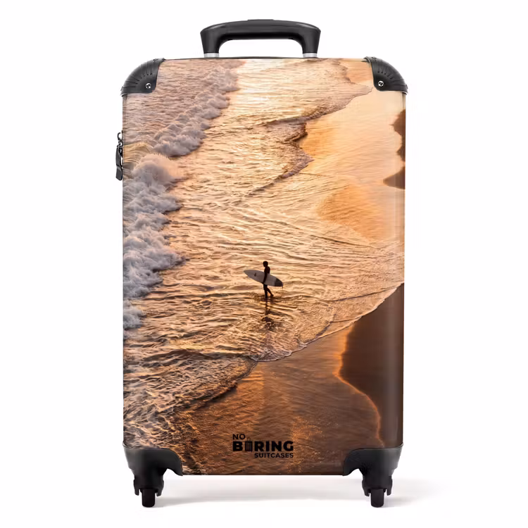 Koffer - Surfer - Strand - Zonsondergang - Oceaan - Goud — 1