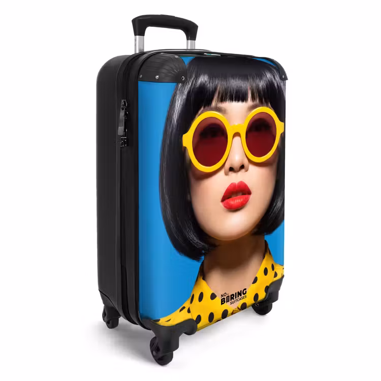 Koffer - Vrouw - Zonnebril - Pop Art - Portret - Geel - Vrouw - Zonnebril - Pop Art - Portret - Geel NBS - Handbagage koffer - Volwassenen Unisex middel