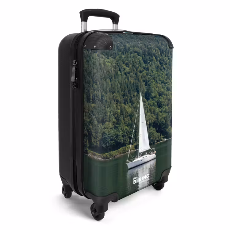 Koffer - Zeilboot - Water - Bergen - Natuur - Groen - Zeilboot - Water - Bergen - Natuur - Groen NBS - Handbagage koffer - Volwassenen Unisex middel