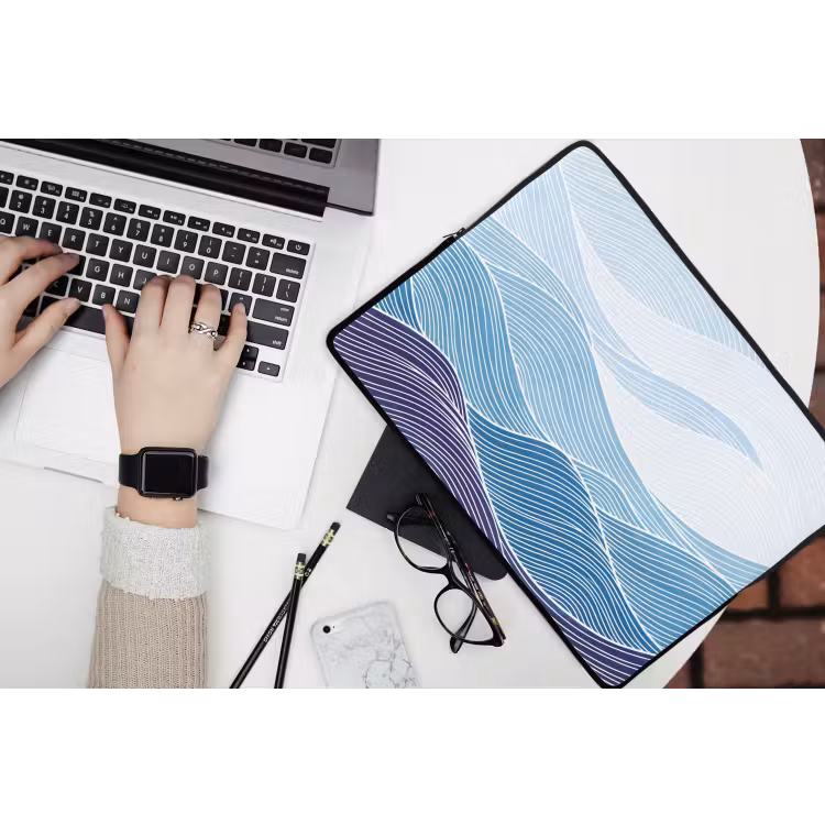 Abstract - Golven - Patroon - Blauw - Modern laptophoes neopreen klein -bureau