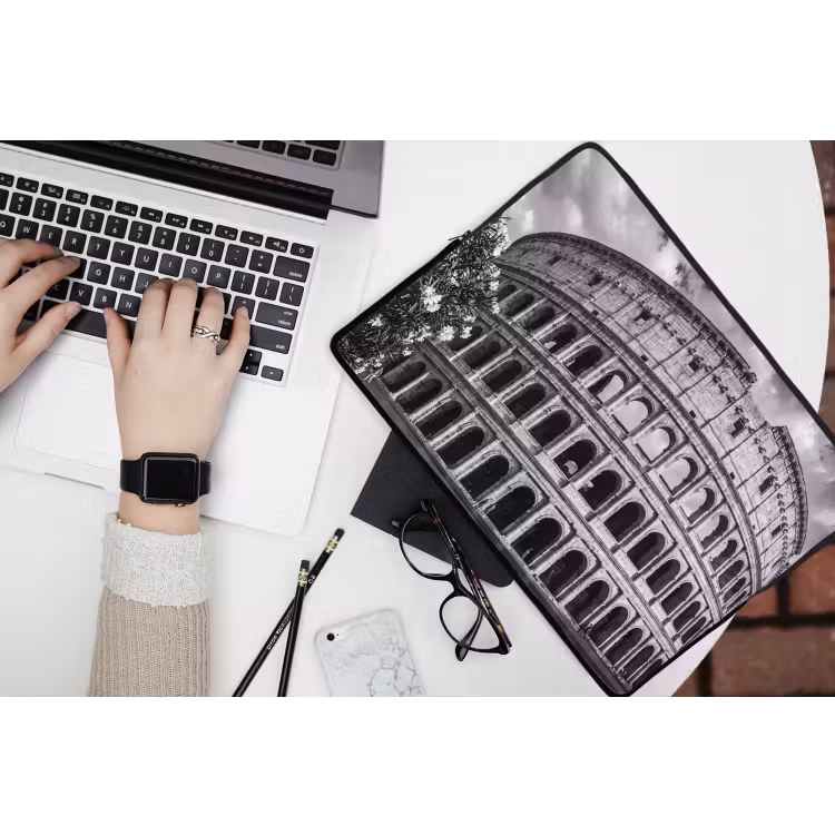 Architectuur - Colosseum - Rome - Historisch - Zwart-wit laptophoes neopreen klein -bureau