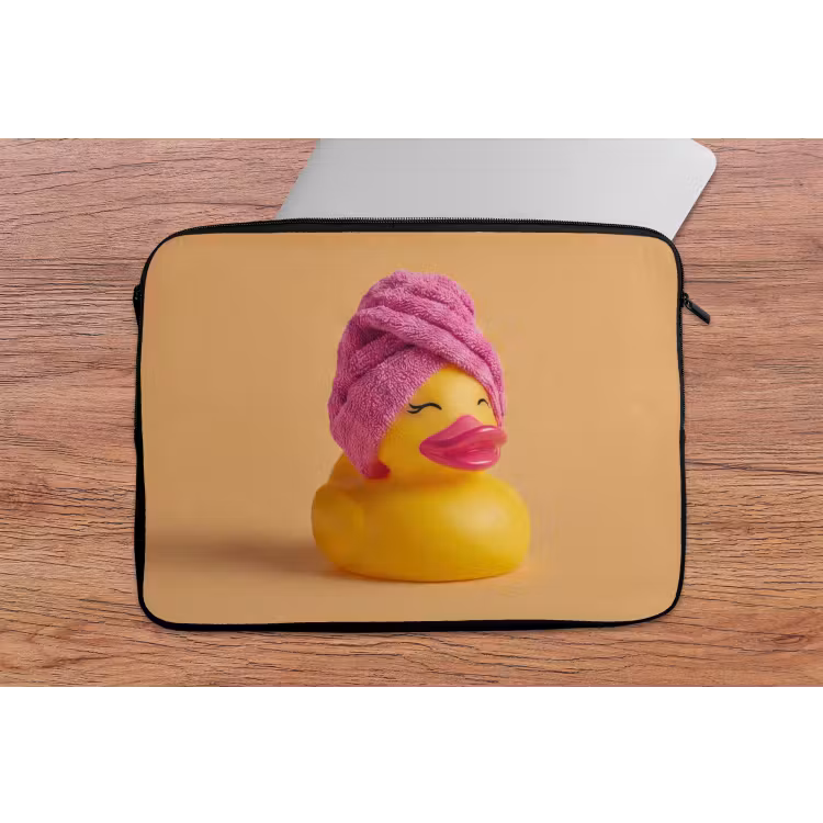 Badeend - Handdoek - Kleurrijk laptophoes neopreen klein -tafel