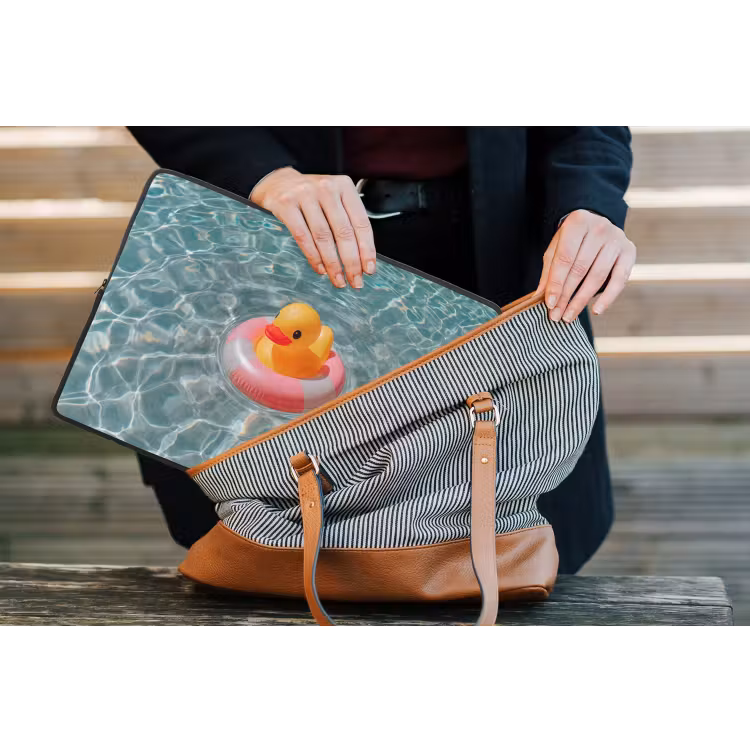 Badeend - Zwemband - Geel laptophoes neopreen klein -tas