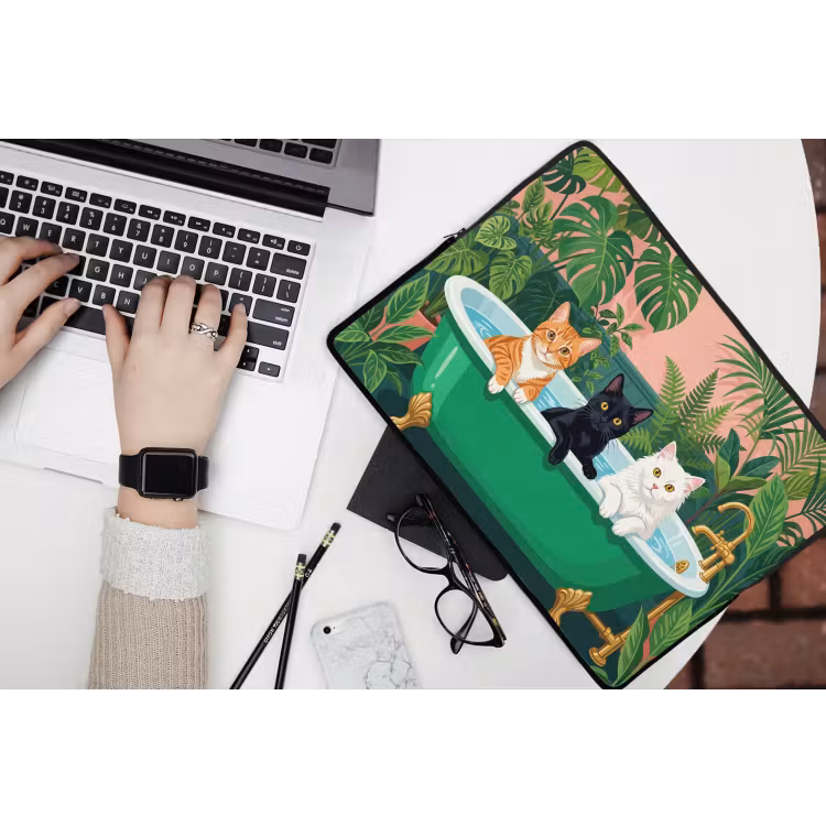 Badkamer - Kattenparade - Kleurrijk laptophoes neopreen klein -bureau