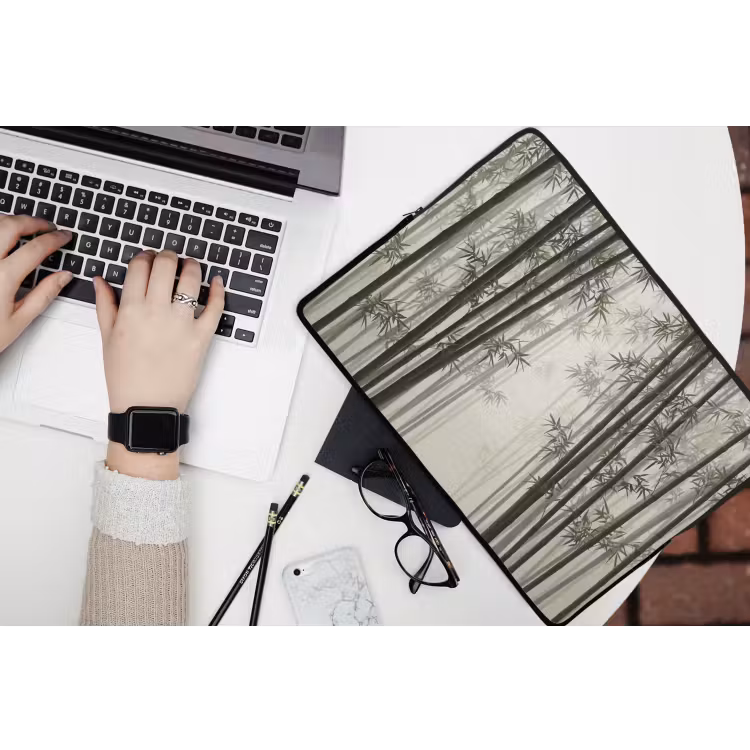 Bamboe - Bos - Mist - Natuur laptophoes neopreen klein -bureau