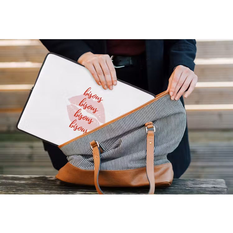 Bisous - Lip - Wit - Rood laptophoes neopreen klein -tas