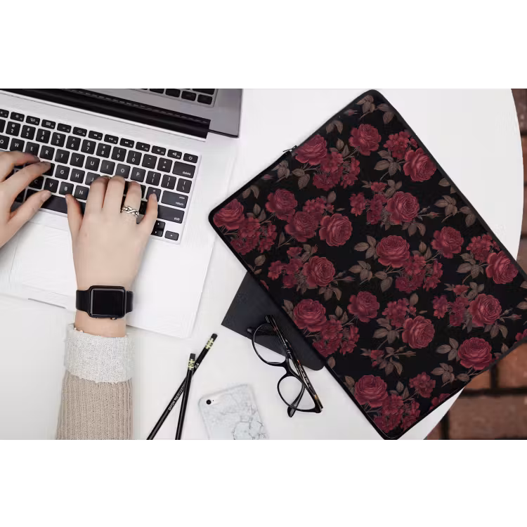 Bloemen - Roos - Patroon - Klassiek - Rood laptophoes neopreen klein -bureau