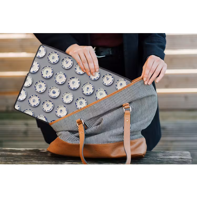 Borden - Bloemen - Blauw - Wit laptophoes neopreen klein 279 -tas