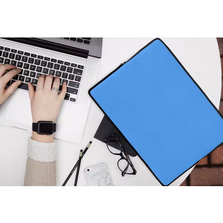 Bright - Azure - Blauw laptophoes neopreen klein 279 -bureau