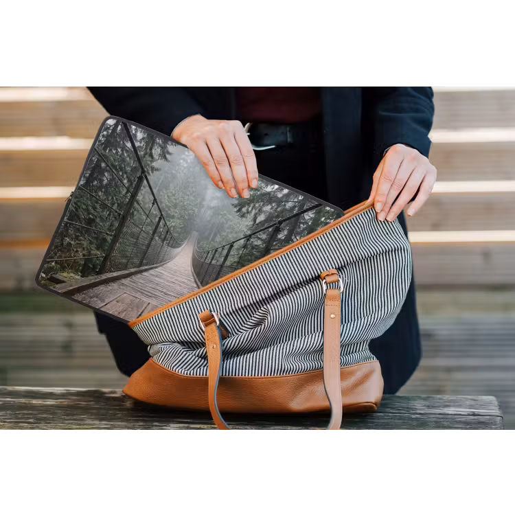 Brug - Bos - Mist - Natuur laptophoes neopreen klein -tas