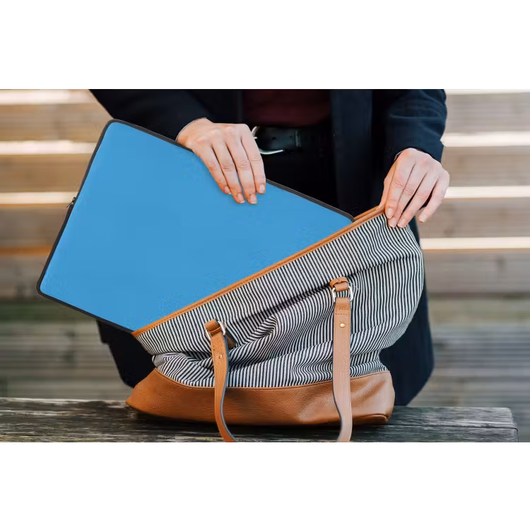 Cerulean - Breeze - Blauw laptophoes neopreen klein 279 -tas