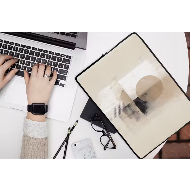 Cirkel - Compositie - Diepte - Beige laptophoes neopreen klein -bureau