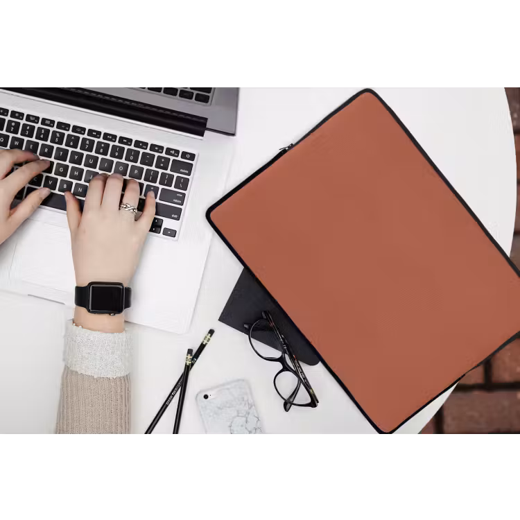 Copperhead - Oranje - Bruin laptophoes neopreen klein 279 -bureau