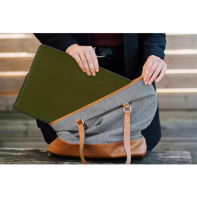 Dark - Olive - Groen laptophoes neopreen klein 279 -tas