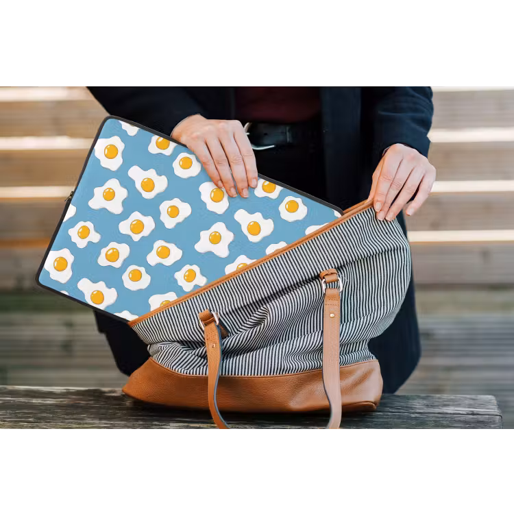 Eieren - Dooiers - Blauw laptophoes neopreen klein 279 -tas
