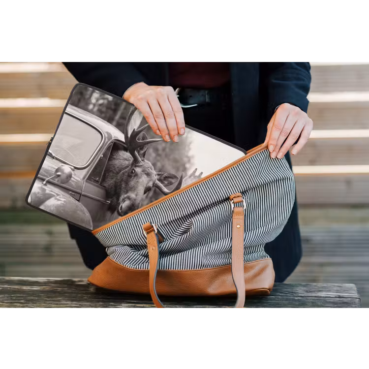 Eland - Auto - Gewei - Zwart - Wit laptophoes neopreen klein -tas