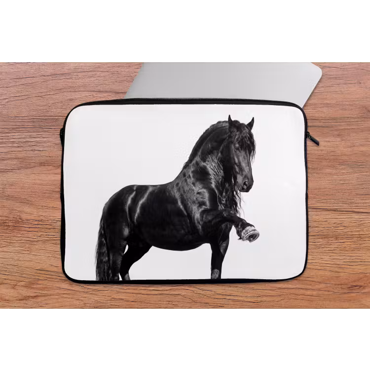 Fries - Hengst - Modern laptophoes neopreen klein -tafel