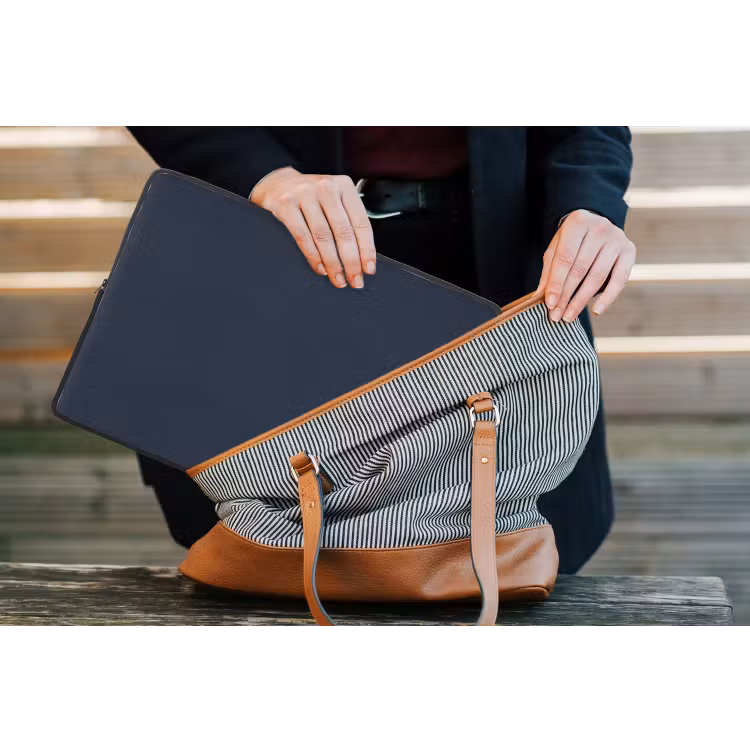 Geldersblauw - Blauw - Klassiek laptophoes neopreen klein 279 -tas
