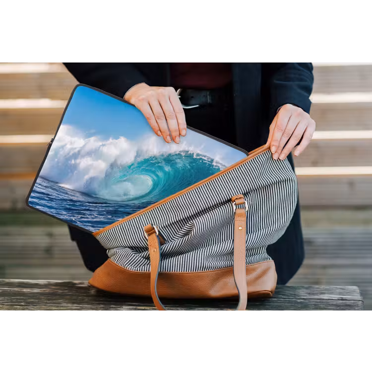 Golf - Oceaan - Water - Dynamisch - Blauw laptophoes neopreen klein -tas
