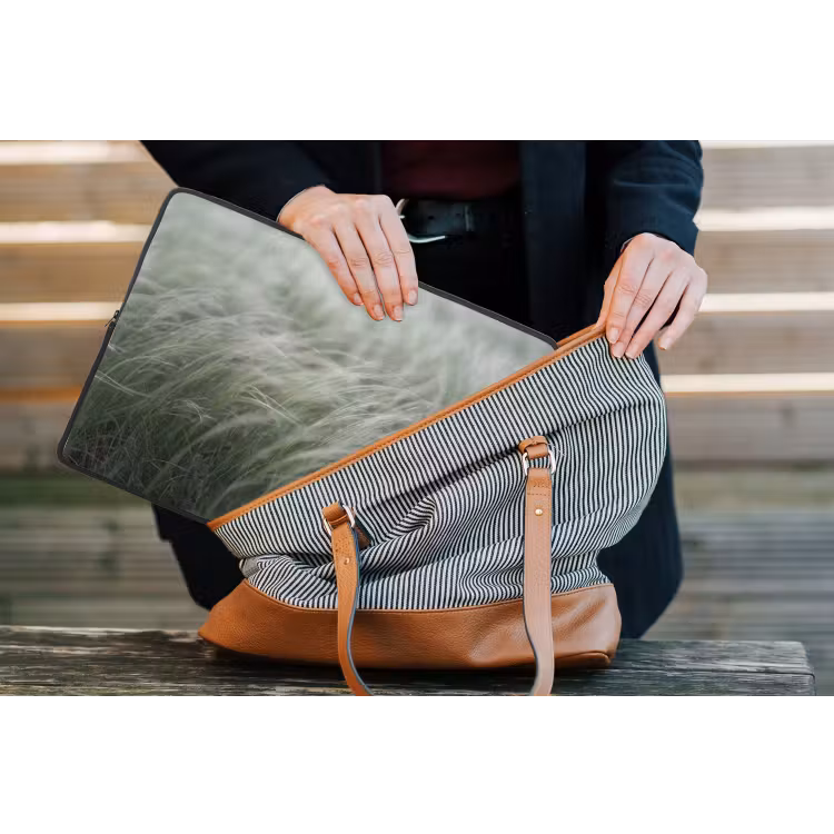 Gras - Wazig - Natuur - Groen - Zacht laptophoes neopreen klein -tas