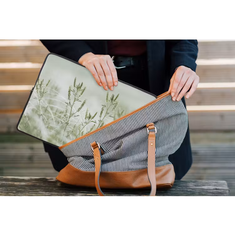 Grassen - Minimalistisch - Groen laptophoes neopreen klein -tas