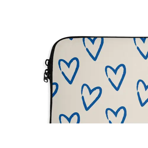 Hartjes patroon - Blauw - Beige - Liefde laptophoes neopreen klein -detail