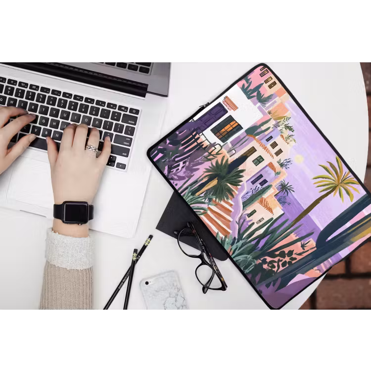 Huizen - Minimalistisch - Palmbomen - Kust laptophoes neopreen klein -bureau