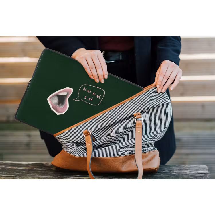 Illustratie - Mond - Donkergroen - Tekstwolkje laptophoes neopreen klein -tas