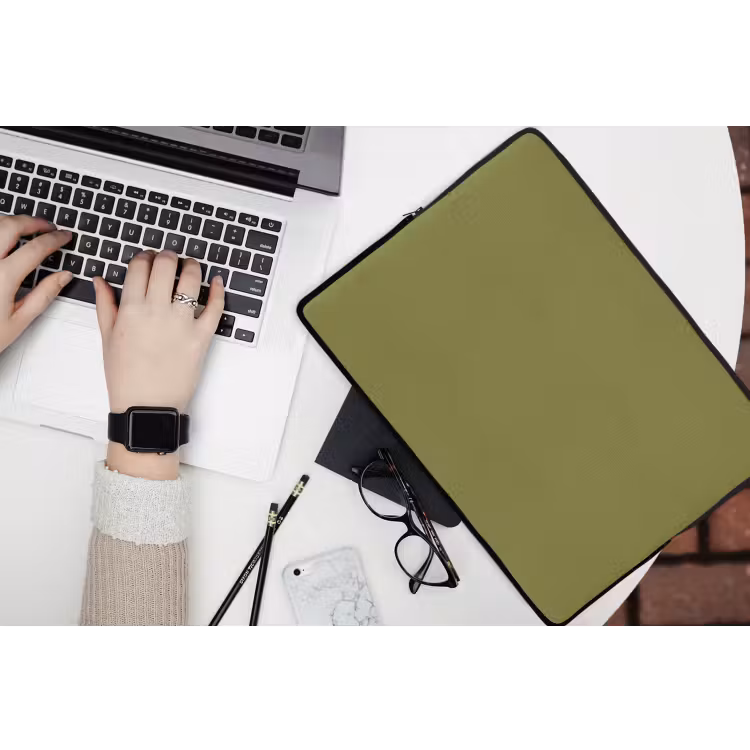 Juniper - Groen - Organisch laptophoes neopreen klein 279 -bureau