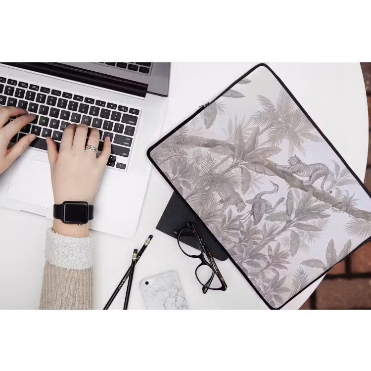 Kat - Vogel - Jungle - Illustratie - Dieren laptophoes neopreen klein -bureau