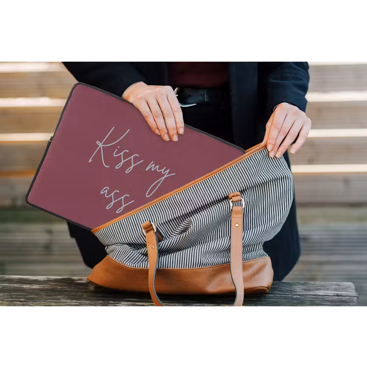 Kiss my ass - Lip - Bordeaux laptophoes neopreen klein -tas