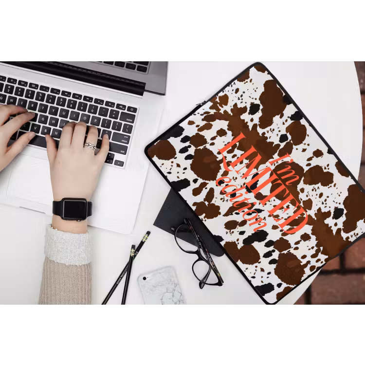 Koeienprint - Limited edition - Rood laptophoes neopreen klein -bureau