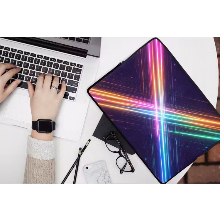 Kruisen - Lasterstralen - Neon laptophoes neopreen klein -bureau