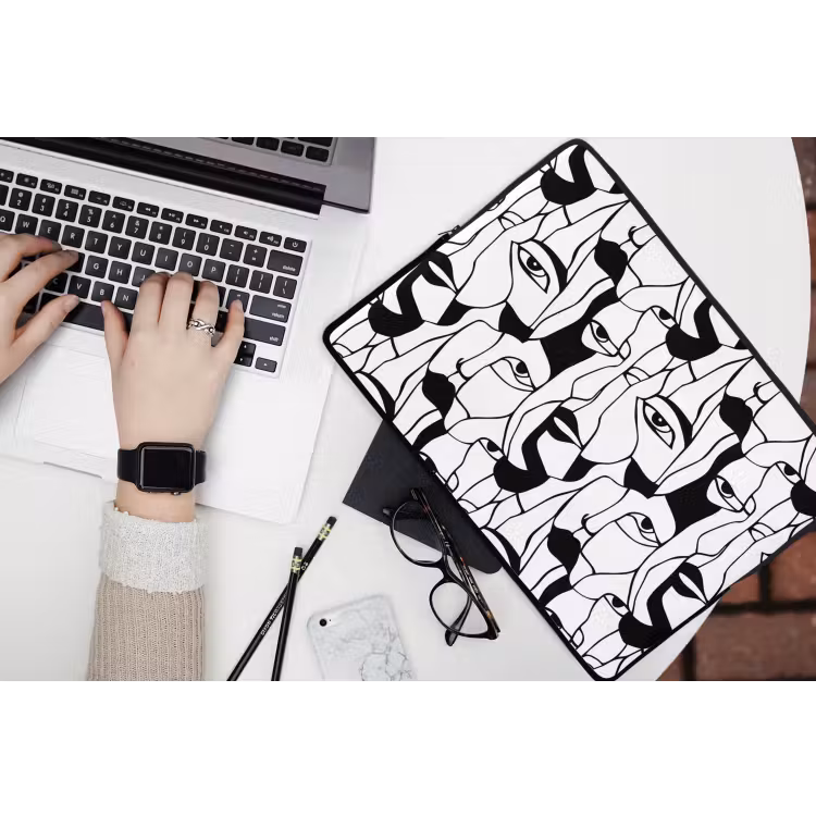 Lijnen - Gezichten - Zwart - Wit laptophoes neopreen klein 279 -bureau