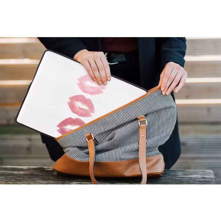 Lippen - Kusafdruk - Roze - Modern - Abstract laptophoes neopreen klein -tas
