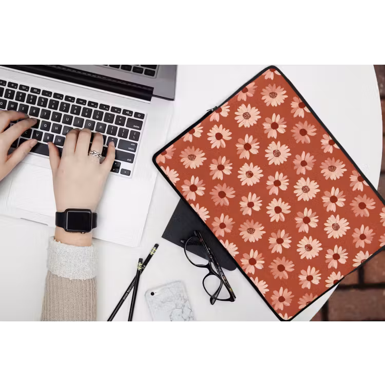 Madelief - Retro - Terracotta laptophoes neopreen klein 279 -bureau
