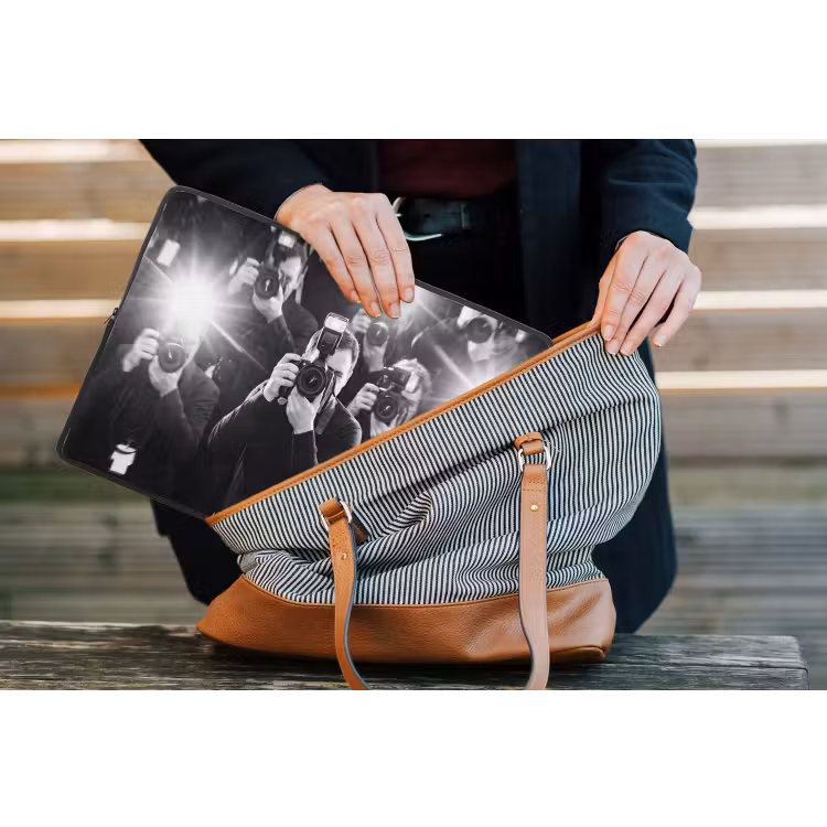 Mensen - Camera - Flitslicht - Zwart-wit - Media laptophoes neopreen klein -tas