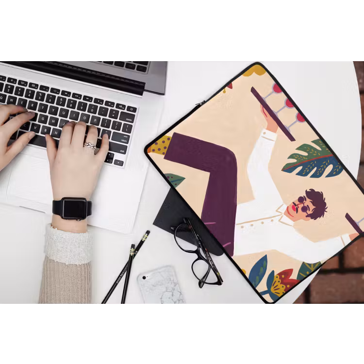 Mensen - Dienblad - Eten - Modern - Kleurrijk laptophoes neopreen klein -bureau