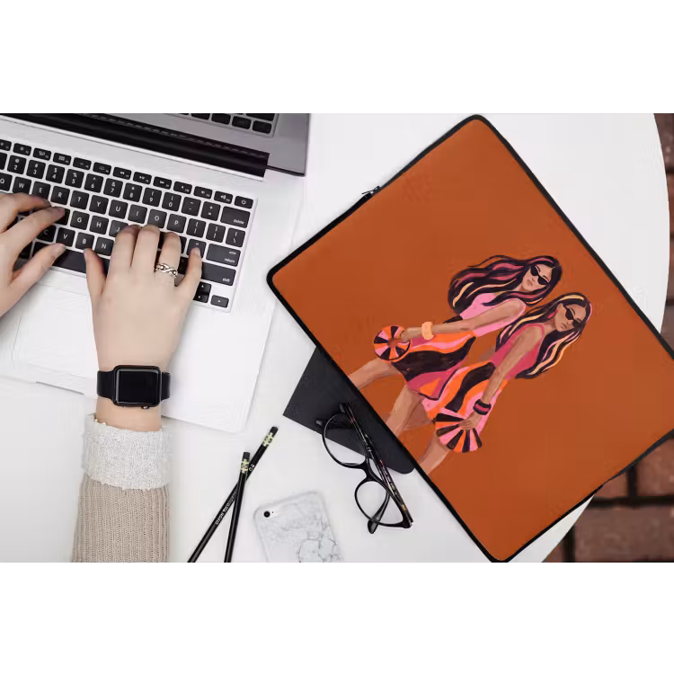 Mensen - Duo - Mode - Illustratie - Kleurrijk laptophoes neopreen klein -bureau