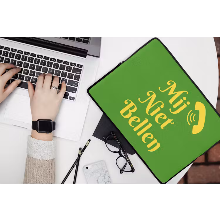 Mij niet bellen - Telefoon - Groen laptophoes neopreen klein -bureau