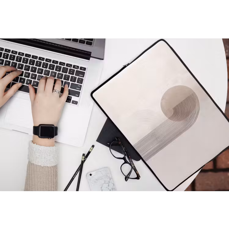 Minimalistisch - Cirkel - Lichtgrijs laptophoes neopreen klein -bureau