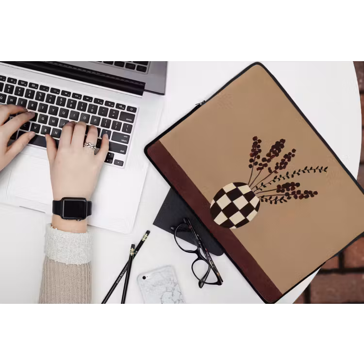 Minimalistisch - Vaas - Bloemen - Bruin laptophoes neopreen klein -bureau