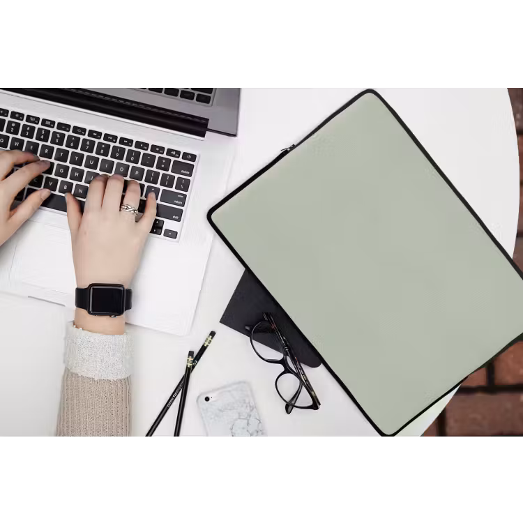 Kleur - Mintgroen - Interieur laptophoes neopreen klein 279 -bureau