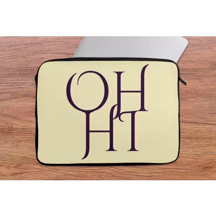 Oh hi - Geel - Monogram laptophoes neopreen klein -tafel