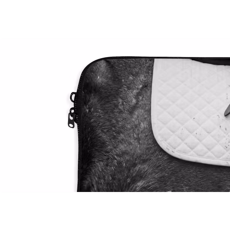 Paard - Sport - Zwart - Wit laptophoes neopreen klein -detail