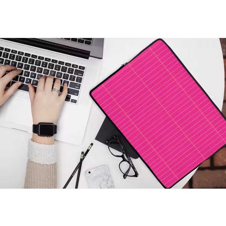 Patroon - Tegel - Magenta - Roze laptophoes neopreen klein 279 -bureau