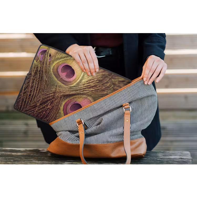 Pauw - Veren - Paars - Groen laptophoes neopreen klein -tas