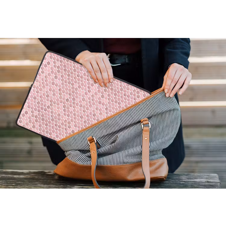 Penny - Mozaïek - Lichtroze laptophoes neopreen klein 279 -tas