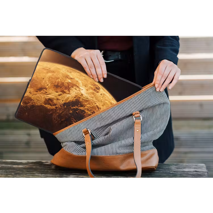 Laptophoes Planeet - Ruimte - Oranje - Planeet - Ruimte - Oranje laptophoes neopreen klein